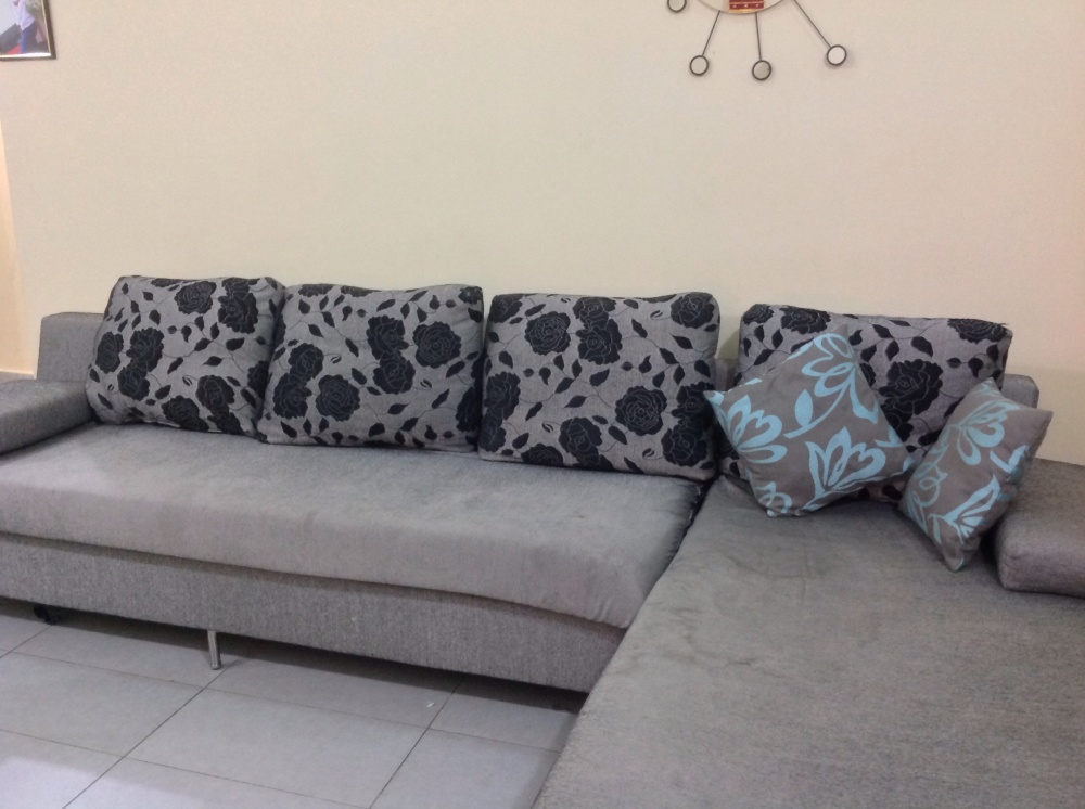 Sofa For Furniture Show Ad Kuwait Upto Date Click To Enlarge Image