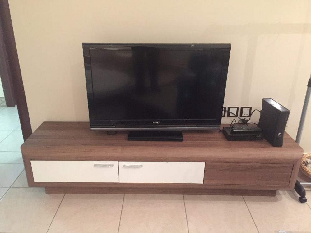Expat is leaving, TV, Bar Set, coffee table, study desk, fold-able ... Expat is leaving, TV, Bar Set, coffee table, study desk, fold-able ...