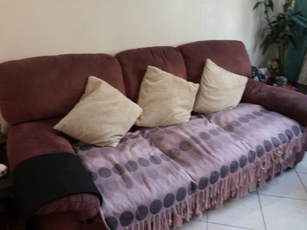 Six Seater Sofa For Furniture Show Ad Kuwait Upto Date Click To Enlarge Image