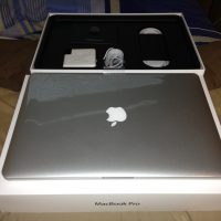 Apple Macbook Pro 13 inch// 15 inch Retina Display