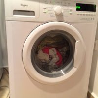 Whirepool washing machine 7KG almoat new less than 1 year of use