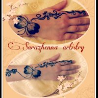 DECORATE YOUR HANDS AND FEET FOR NEW YEAR WITH HENNA @ REASONABLE COST