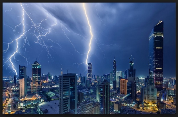 Indian found dead struck by lightning while using cellphone