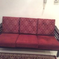 wooden sofa set 3+1+1,showroom condition,only 1yr used.
