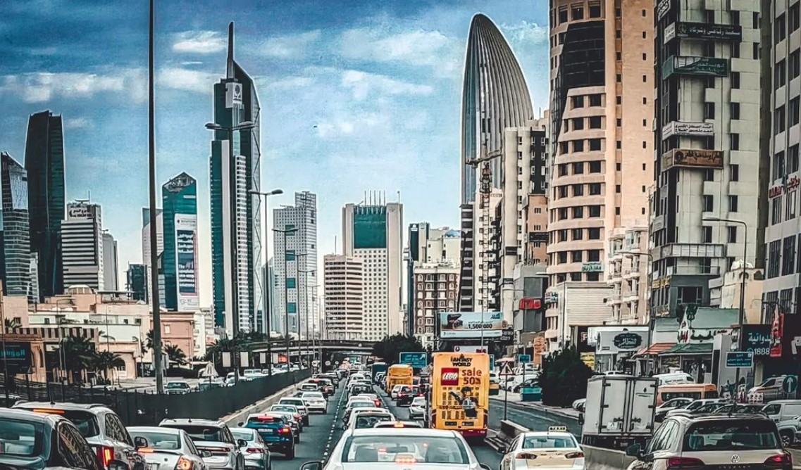 Old cars are not allowed on roads